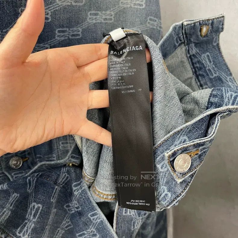 Balenciaga Balenciaga Double B Logo Full Print Denim Jacket Size US XS / EU 42 / 0 - 4 Thumbnail
