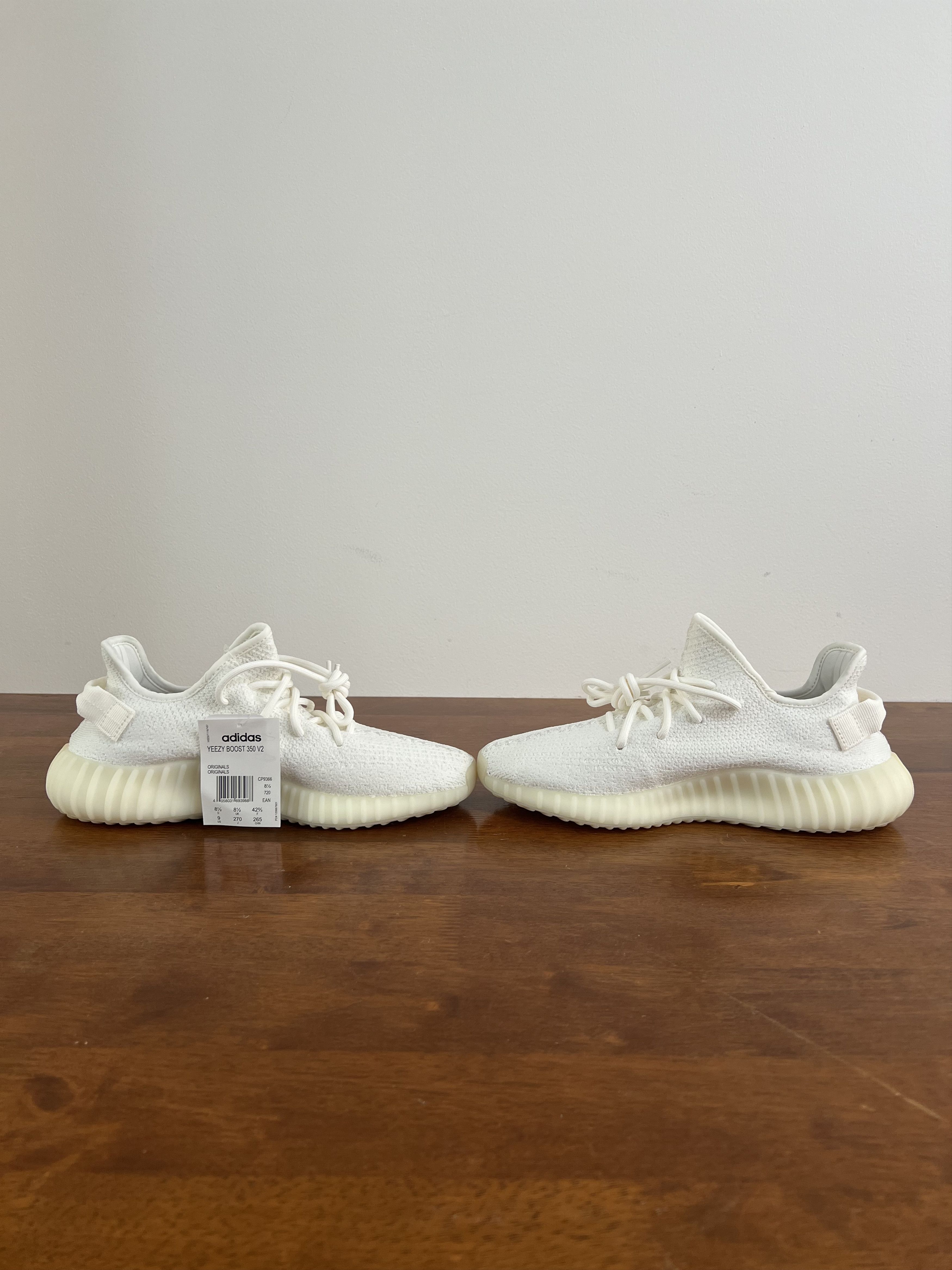 Adidas 💚 Adidas Yeezy Boost 350 V2 Cream US 9 NEW Size US 9 / EU 42 - 3 Thumbnail