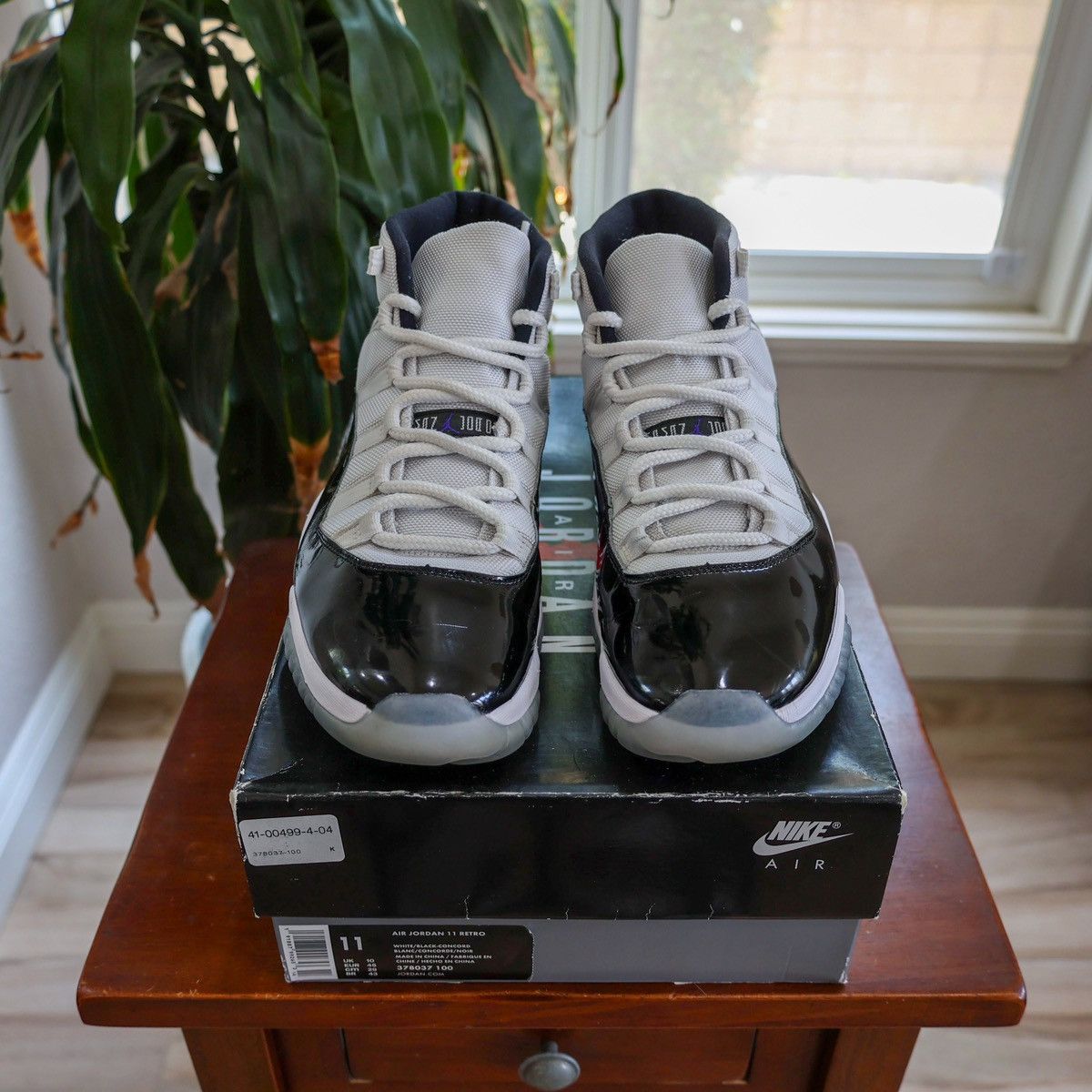 Jordan Brand × Nike Air Jordan 11 Retro Concord 2018 Size US 11 / EU 44 - 2 Thumbnail