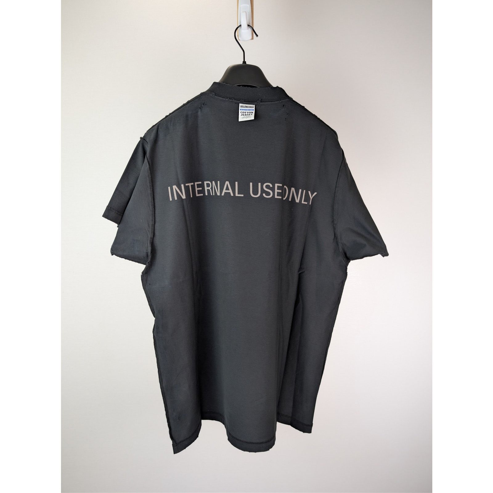 Balenciaga o1rshd1 Q:2 / Internal Use Only Inside-Out Vintage T-Shirt Size US M / EU 48-50 / 2 - 10 Thumbnail