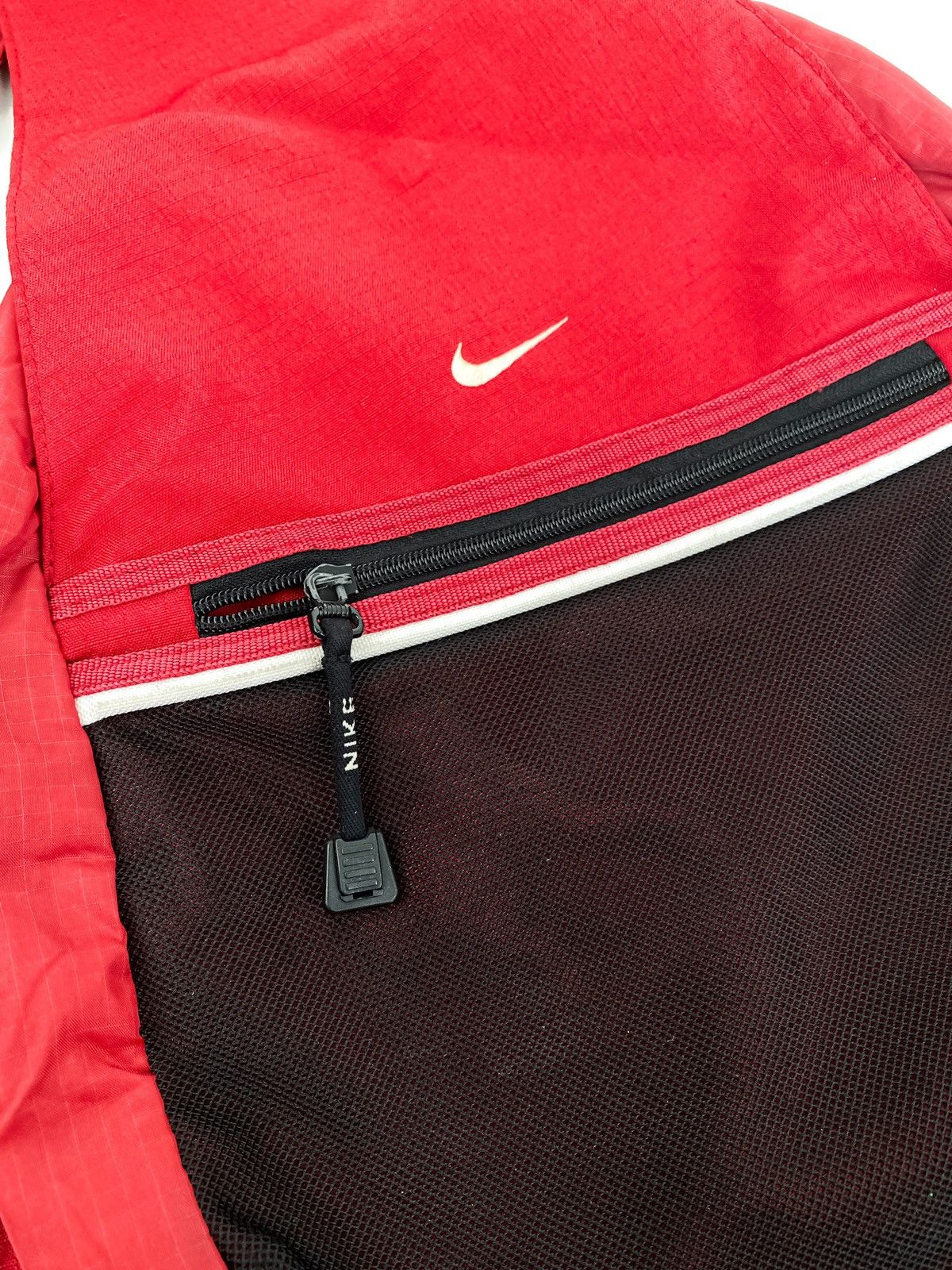 Vintage Y2K Vintage Nike Backpack Bag Size ONE SIZE - 2 Thumbnail
