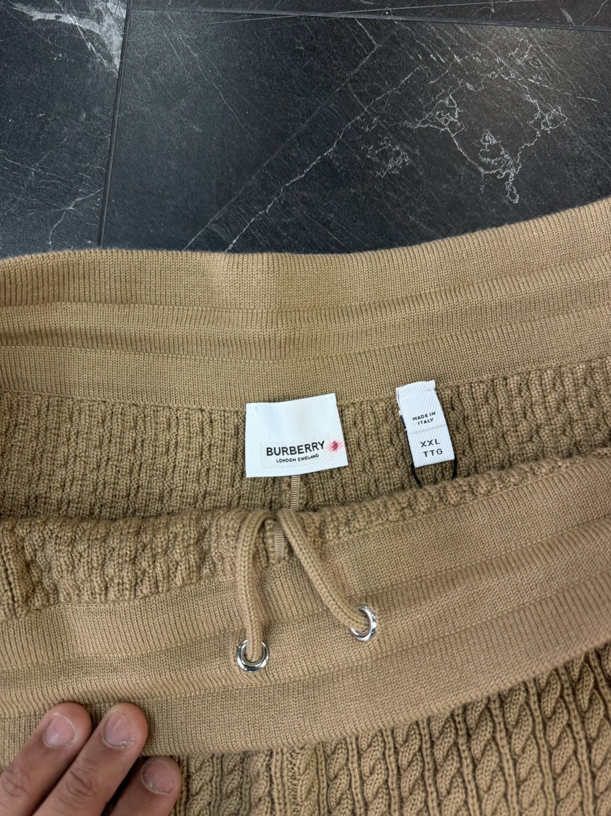 Burberry Brand New Burberry Beige Rhinestone Shorts Size US 44 / EU 60 - 6 Thumbnail