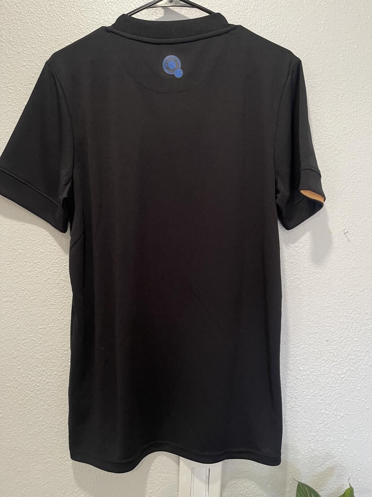 Umbro Umbro El Salvador Jersey Medium Size US M / EU 48-50 / 2 - 2 Thumbnail