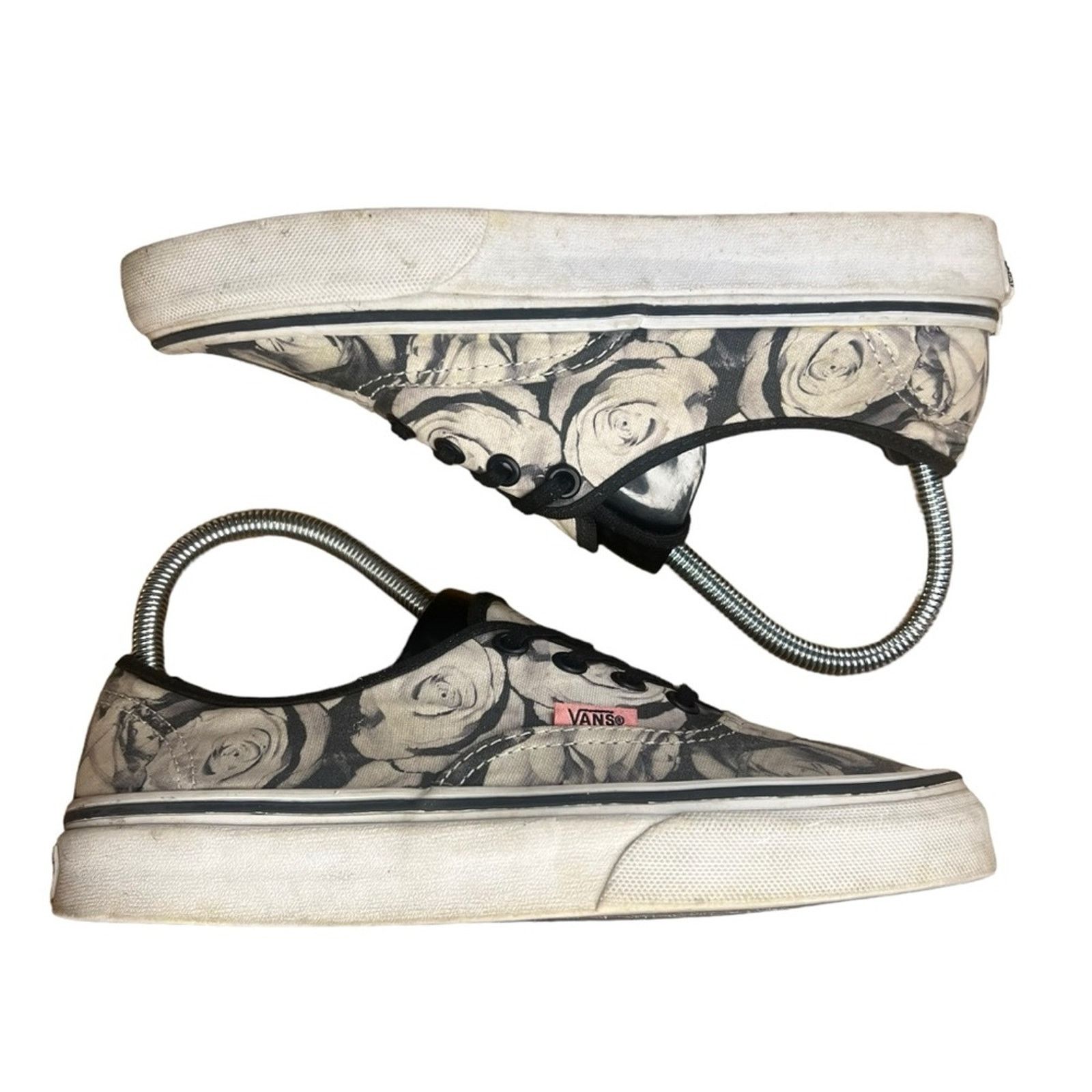 Vans Vans Authentic Sneakers Womens US 6 Black White Digi Roses Size US 6 / IT 36 - 3 Thumbnail
