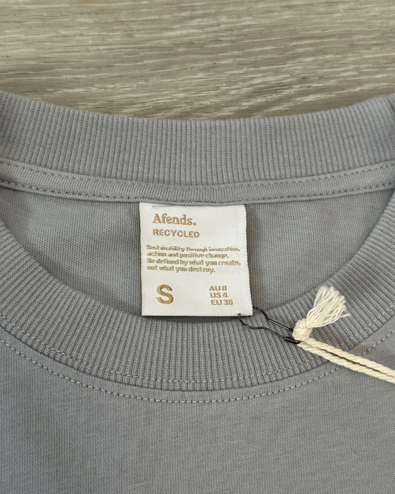 Afends Sample NWT Afends - Carvings - Recycled Oversized T-Shirt S Size S / US 4 / IT 40 - 7 Thumbnail