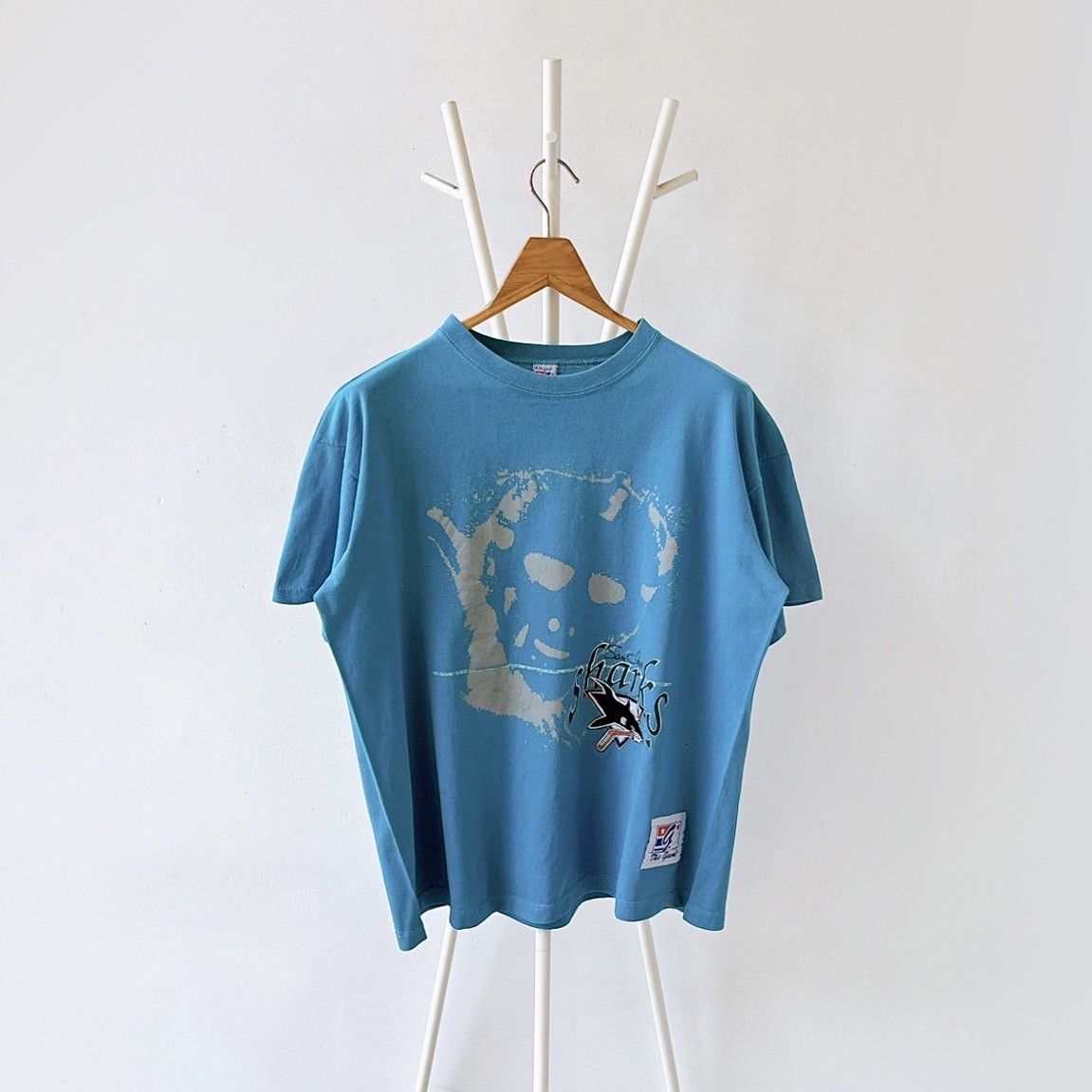Vintage 90s San Jose Sharks NHL t-shirt/ L Size US L / EU 52-54 / 3 - 1 Thumbnail