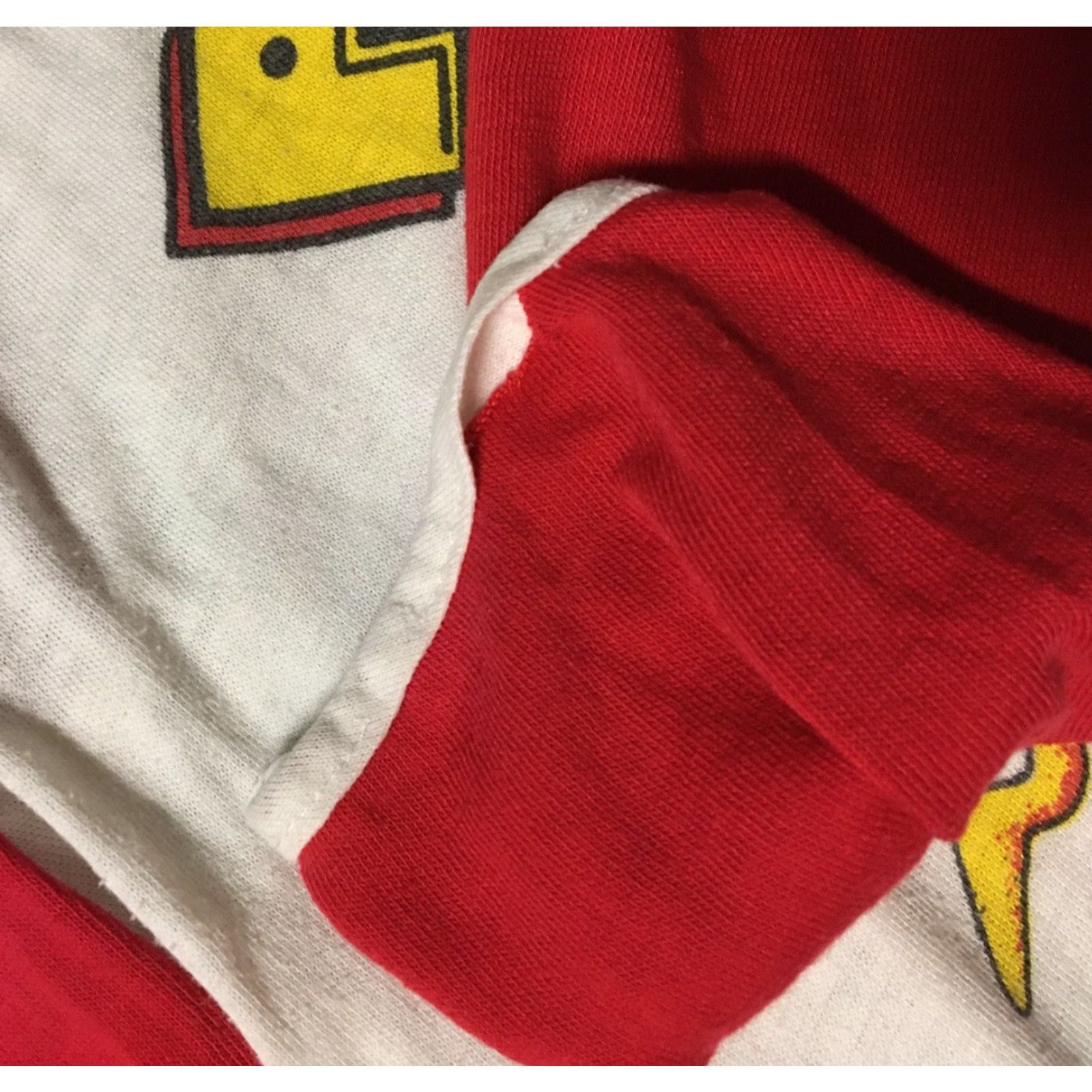 Vintage VINTAGE Pac-Man Raglan Shirt M Red 80s 90s Retro Cartoon Nintendo Atari Space Video Game Theme Mens Size US M / EU 48-50 / 2 - 5 Thumbnail