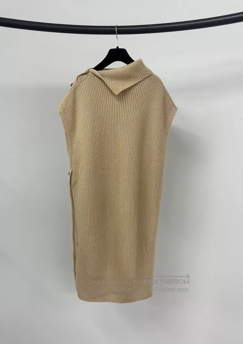 Hermes Hermes Camel Hair Side Button Knit Dress Size S / US 4 / IT 40 - 2 Thumbnail
