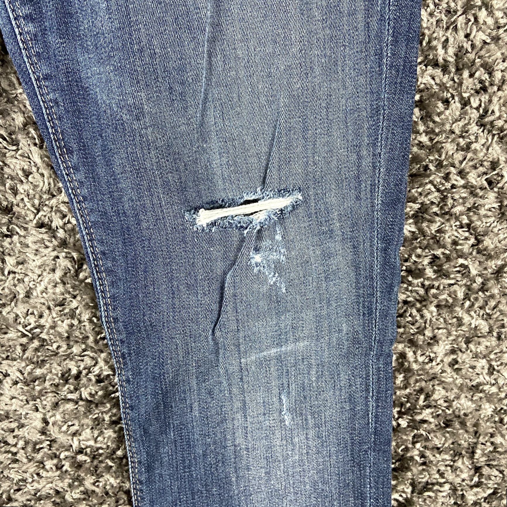 Hudson Hudson Krista Jeans Women 28 Blue Skinny Distressed Women Size 28" / US 6 / IT 42 - 3 Thumbnail