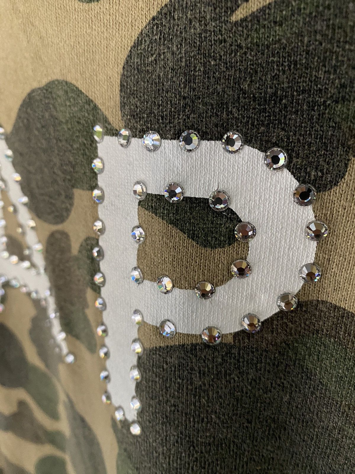 Bape 2005 Swarovski 1st Camo Crewneck Size US M / EU 48-50 / 2 - 10 Thumbnail