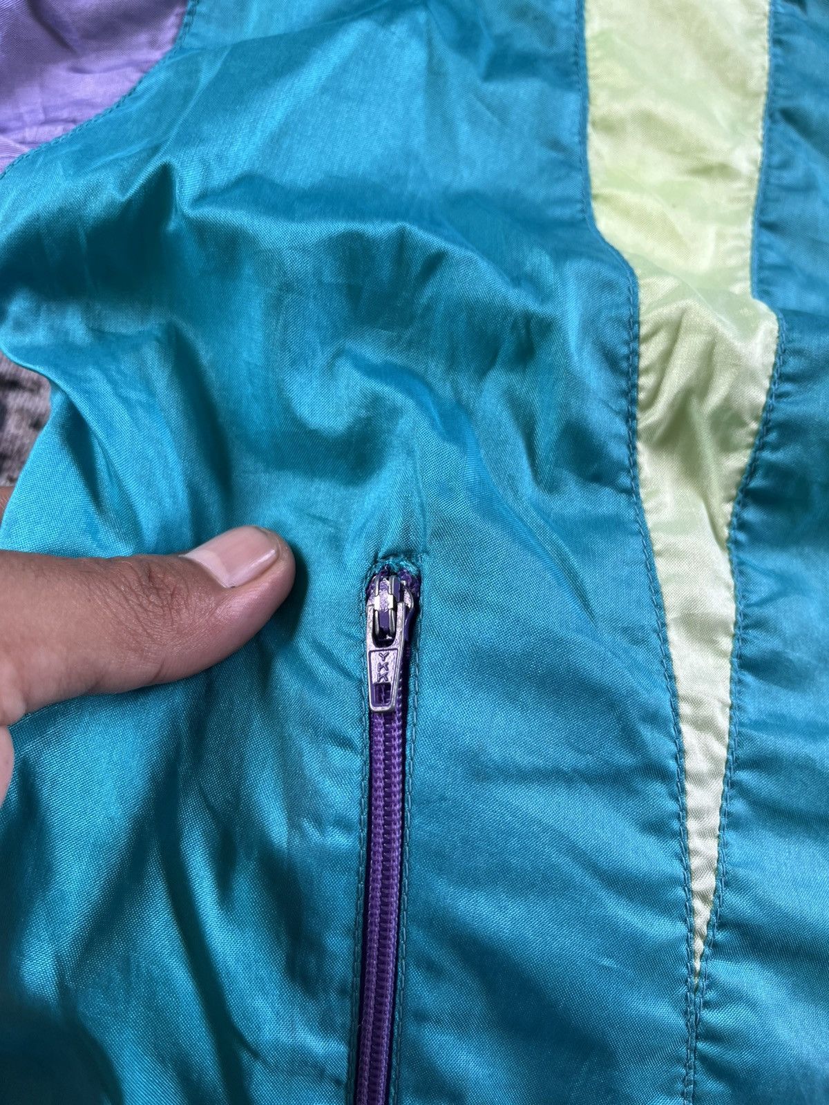 Nike × Vintage Vintage Nike zipper up jacket for sports 90s Size US S / EU 44-46 / 1 - 9 Thumbnail