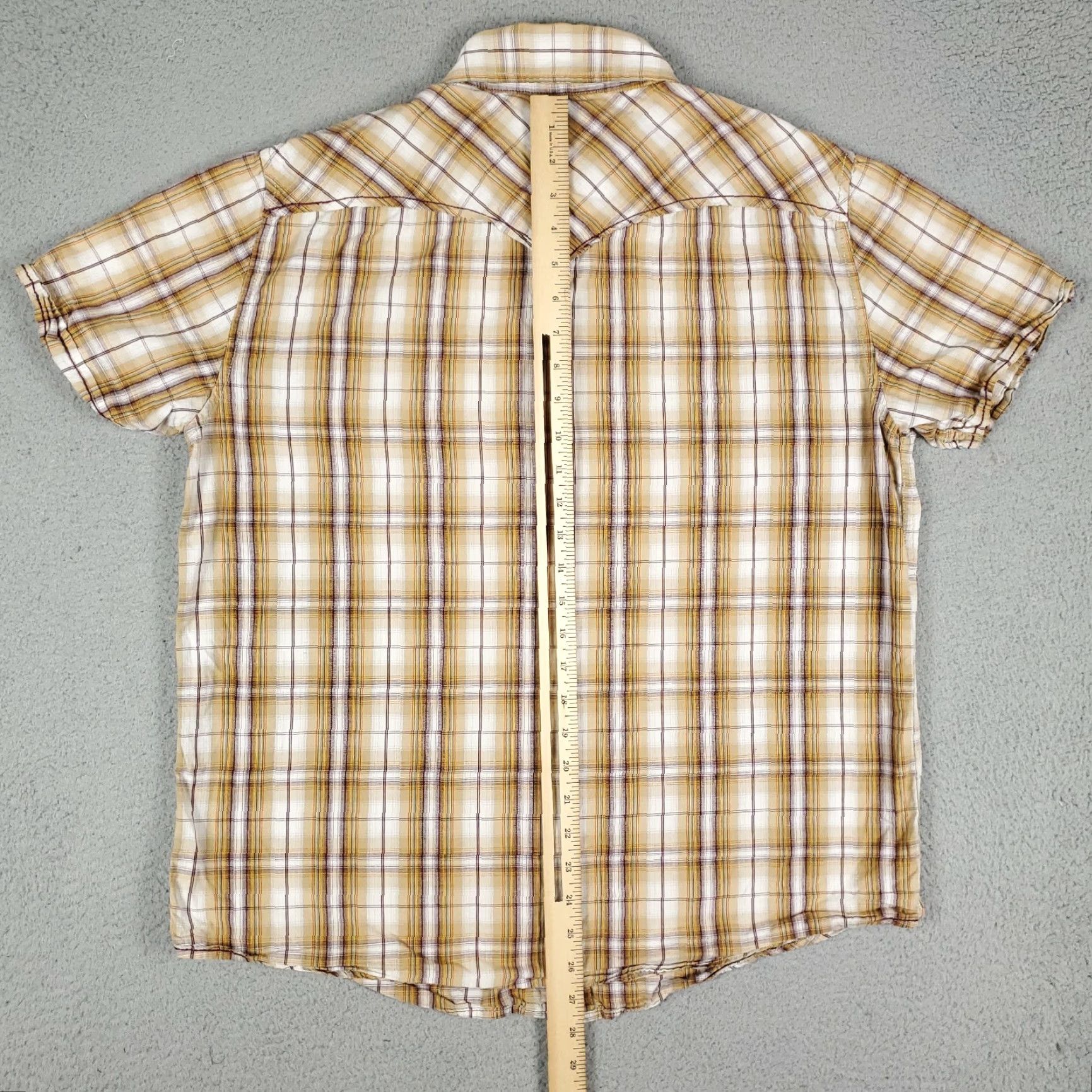 Levi's VINTAGE Levi's Short Sleeve Button-Up Shirt L Beige Plaid Snap Casual Men's Size US L / EU 52-54 / 3 - 4 Thumbnail