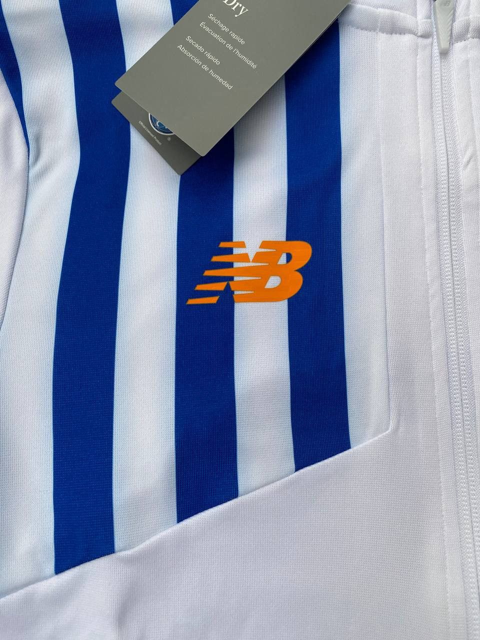 New Balance Kurtka New Balance FC Porto Match Jacket size M Size US M / EU 48-50 / 2 - 3 Thumbnail