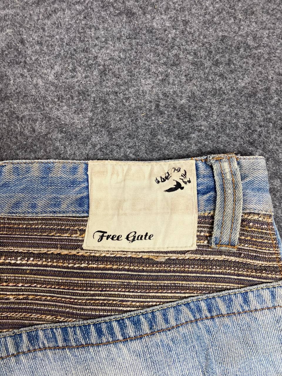 Japanese Brand japanese brand navajo style distressed denim Size US 36 / EU 52 - 4 Thumbnail