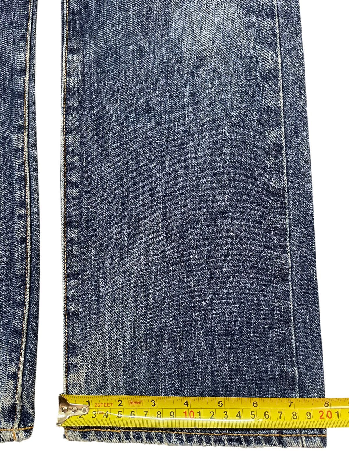 Levi's Vintage Levis 501 Blue Faded Wash Distress Style Loose Jeans Size US 29 - 17 Thumbnail