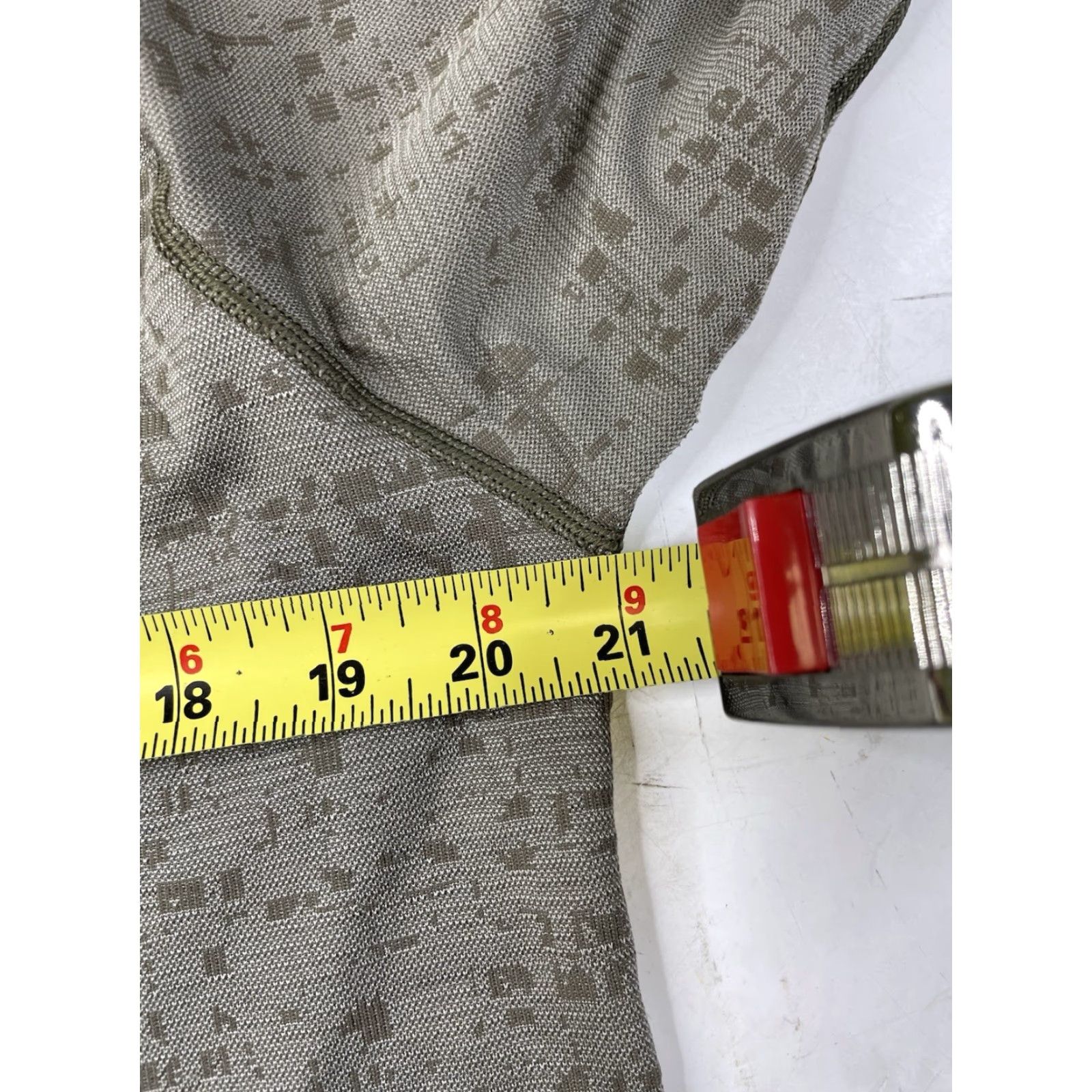 Lululemon Lululemon Metal Vent Tech Shirt Long Sleeve Green Camouflage Men's Large Size US L / EU 52-54 / 3 - 7 Thumbnail