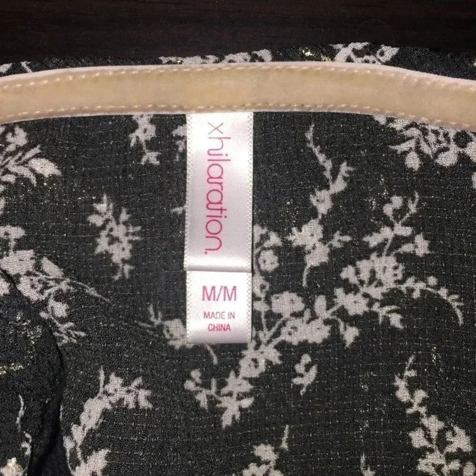Other Xhilaration black floral print top with crochet yoke Size M Size M / US 6-8 / IT 42-44 - 4 Thumbnail
