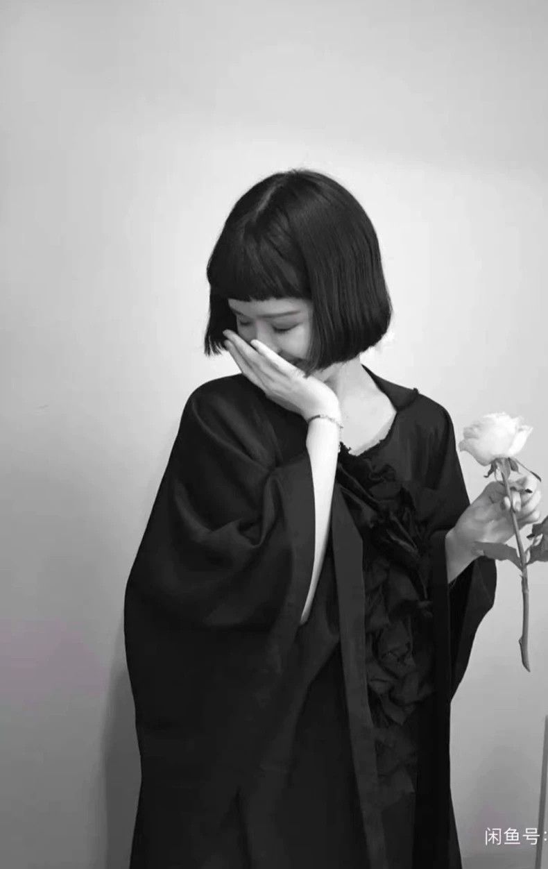 Comme des Garcons Comme Des Garcons Three-dimensional kneaded flower cloak Size S / US 4 / IT 40 - 7 Thumbnail