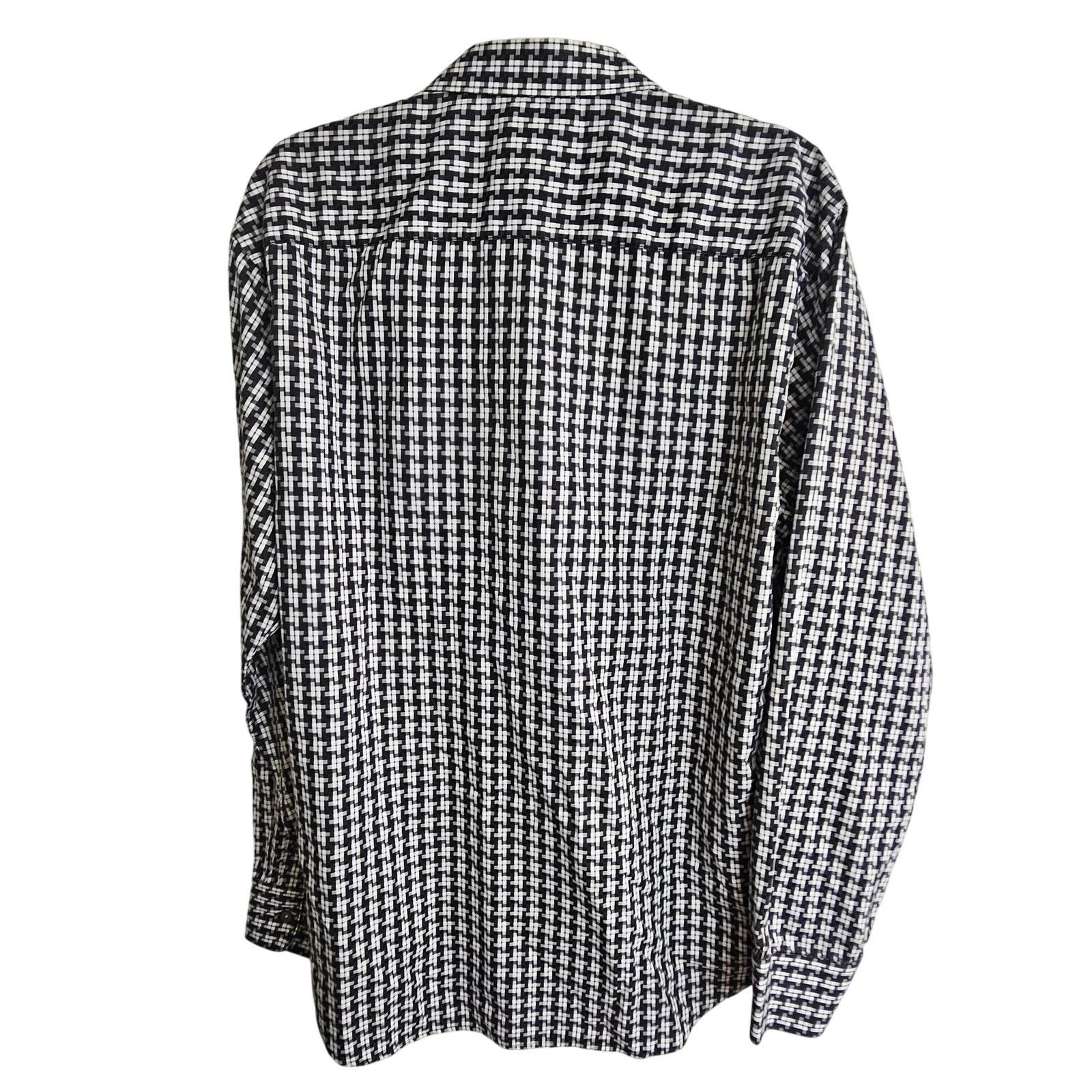 BUGATCHI Bugatchi Mens Geometric Button Shirt Sz XL Shaped Fit Coreer Size US L / EU 52-54 / 3 - 8 Thumbnail