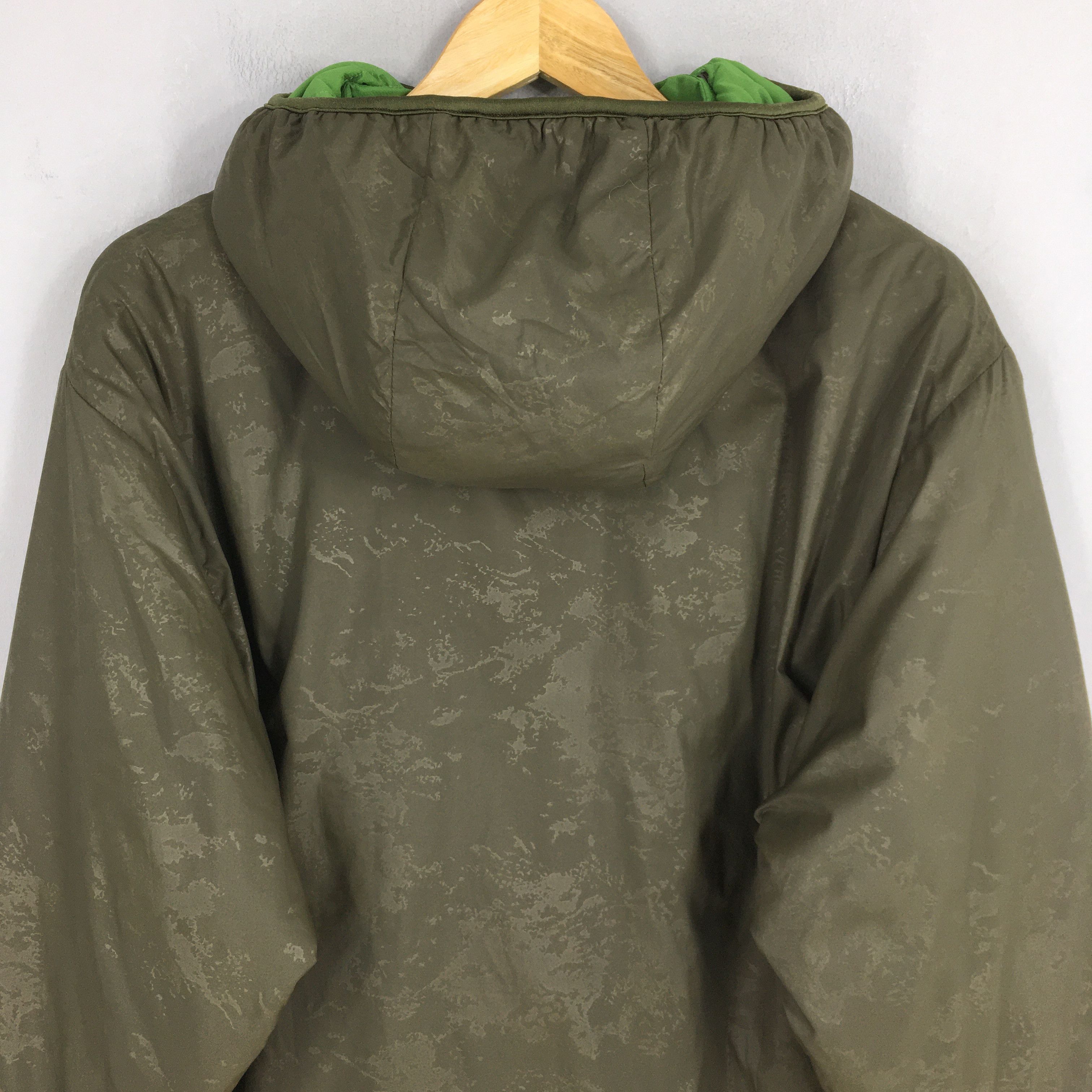 Helly Hansen Vintage Helly Hansen Reversible Puffer Hoodie Jacket Large Size US L / EU 52-54 / 3 - 8 Thumbnail