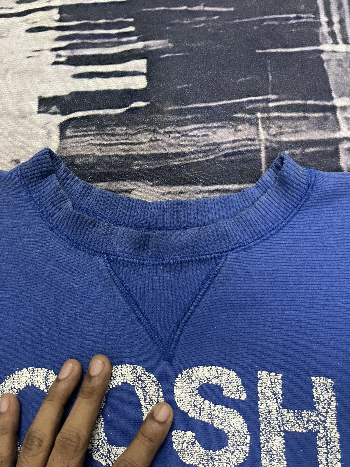 Diet Butcher Slim Skin 2000s DIET BUTCHER SLIM SKIN “COSH AND CASH” DISTRESSED CREW Size US L / EU 52-54 / 3 - 12 Thumbnail