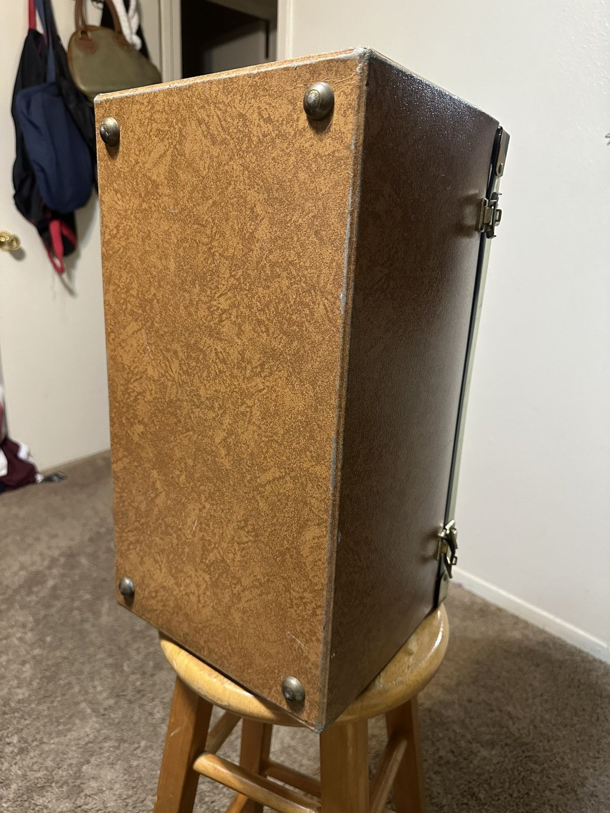 Nike Vintage F.C. & N. Co. Pet carrier traveling case 1950s Size ONE SIZE - 7 Thumbnail