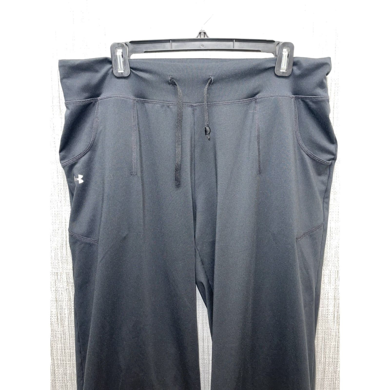 Under Armour Under Armour Sweatpants Women XL Black Stretchy Straight Leg Joggers Athletic Sweatpants Womens XL Size 40" / US 18 - 2 Thumbnail