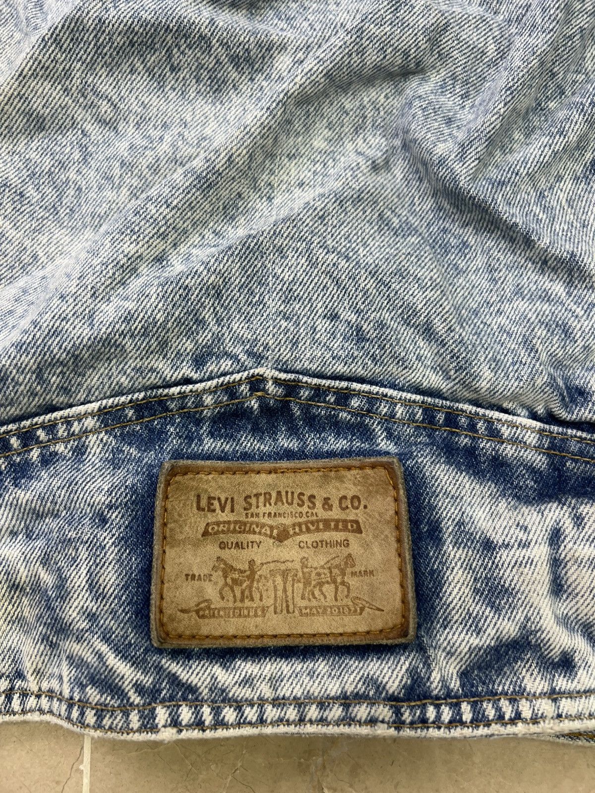 Levi's Vintage Clothing Vintage 1990s Levi’s Acid Wash Denim Trucker Jacket USA Size US M / EU 48-50 / 2 - 10 Thumbnail