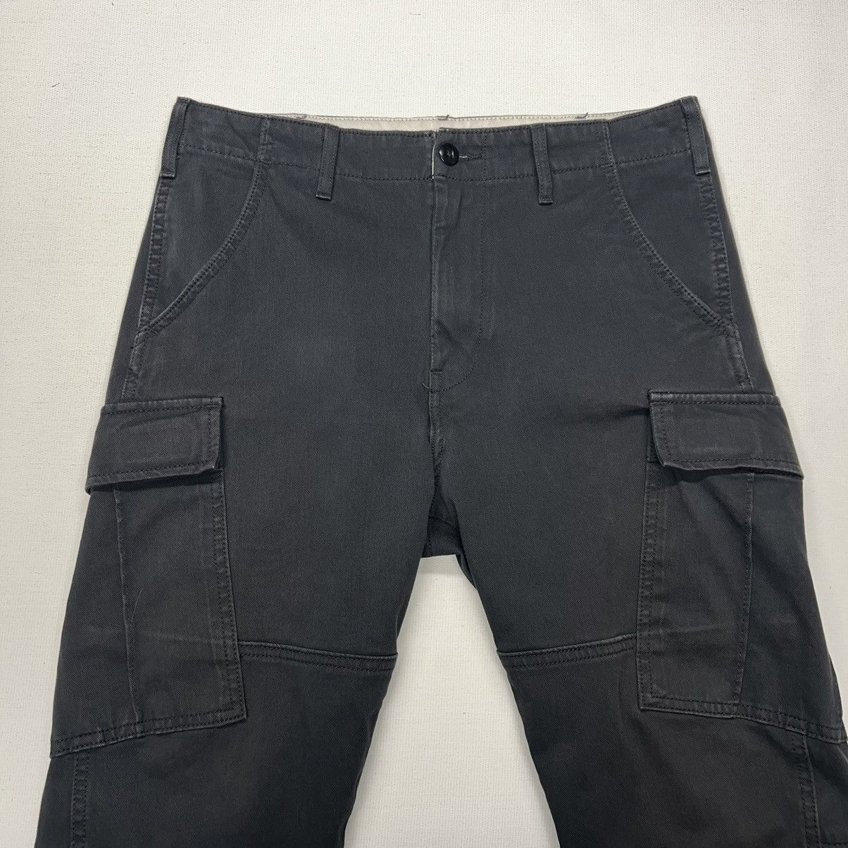 Levi's Levis Premium Cargo Pants Black Pocket Tactical Utility Y2K Size US 30 / EU 46 - 4 Thumbnail