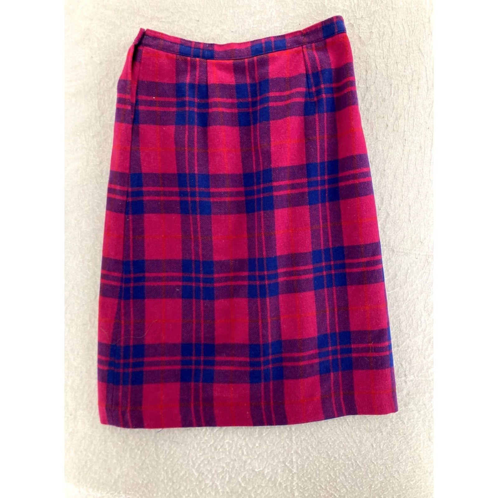 Vintage VTG Personal Skirt Womens 10 Red Plaid Knee Length Wool Blend Pleated Pattern Zip Vintage Skirt Womens 10 Red Plaid Knee Length Size 32" / US 10 / IT 46 - 5 Thumbnail