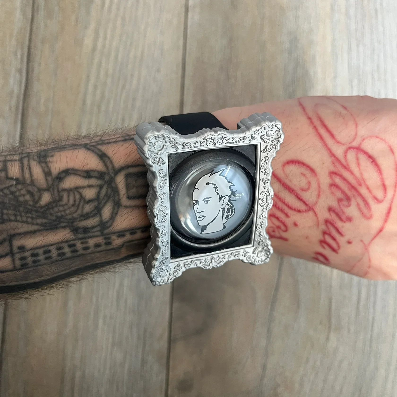 Jeremy Scott Swatch x Jeremy Scott 2011 Portrait Analog Watch Size ONE SIZE - 6 Thumbnail