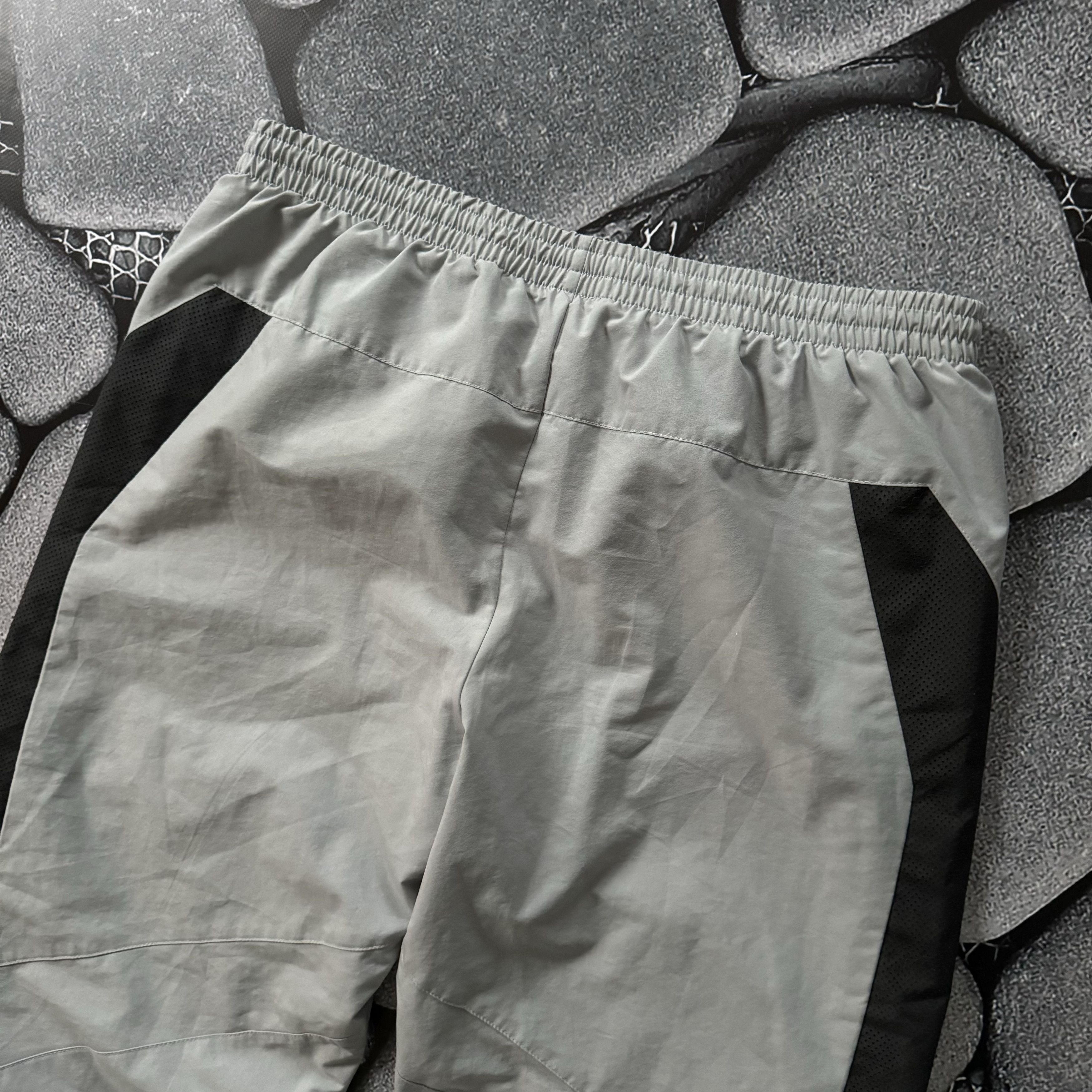 Nike NIKE VINTAGE TRACK BAGGY PANTS DRILL Y2K STYLE Size US 34 / EU 50 - 6 Thumbnail