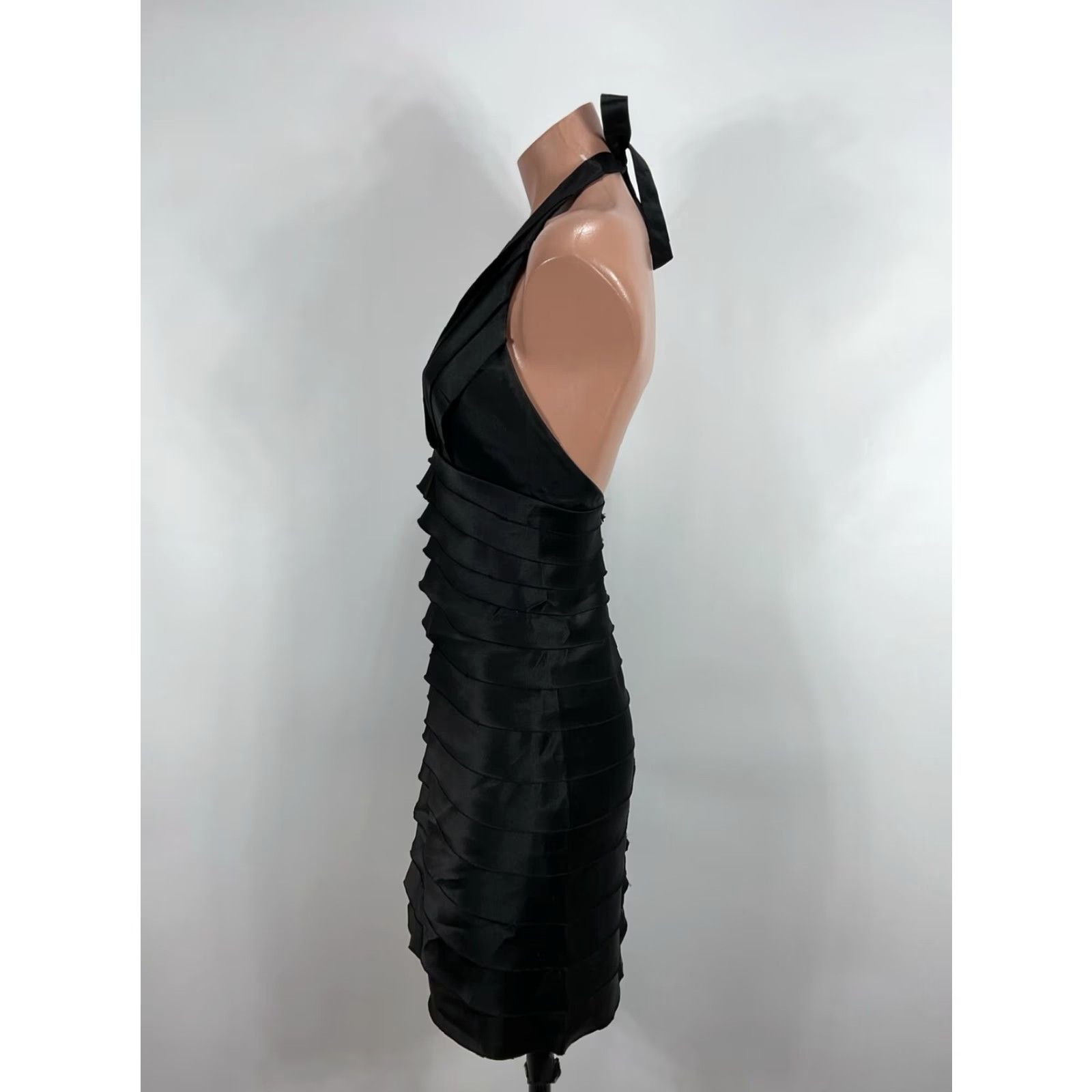VINTAGE BCBGMAXAZRIA Black Tiered Ruffle Bodycon Short Mini Halter Dress 2  XS LBD Women