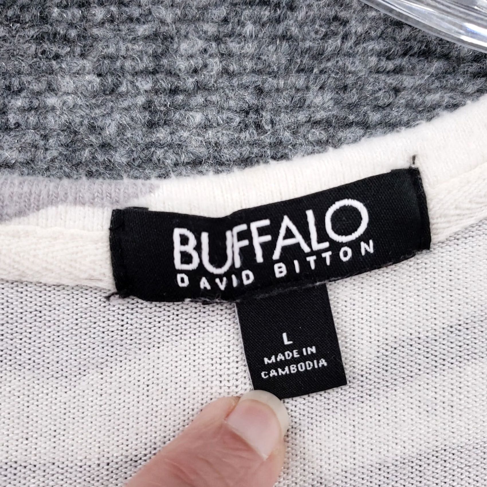 Buffalo David Bitton Buffalo David Bitton Sweater Womens L Large Beige Animal Print Pullover Stretch Size L / US 10 / IT 46 - 7 Thumbnail