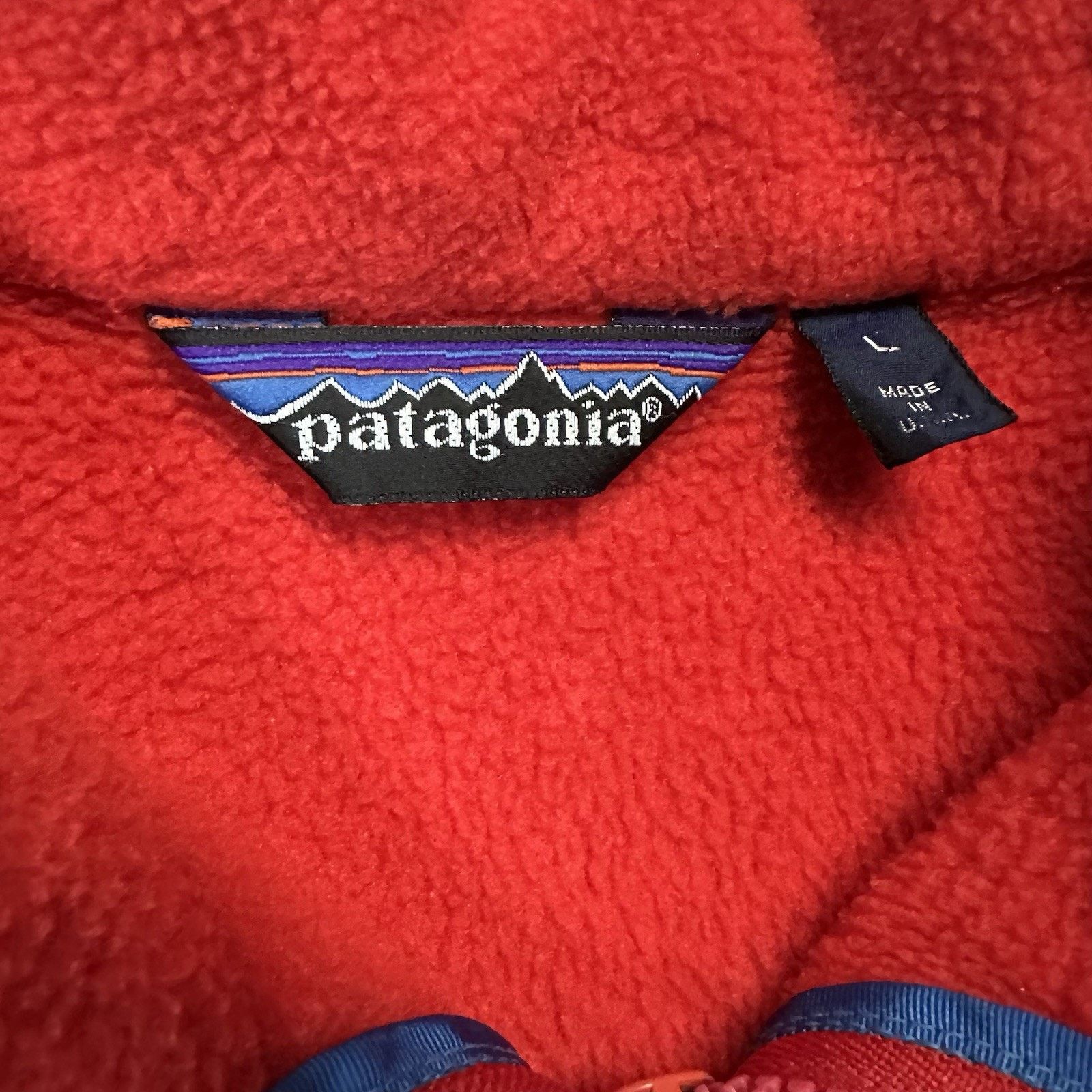 Patagonia × Vintage Vintage 90s Patagonia Red Fleece Zip Up Jacket Deep Pile Size US L / EU 52-54 / 3 - 5 Thumbnail