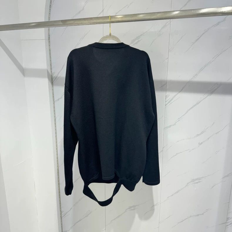 Balenciaga Balenciaga Sinners Embroidered Destroyed Sweater Size US M / EU 48-50 / 2 - 2 Thumbnail