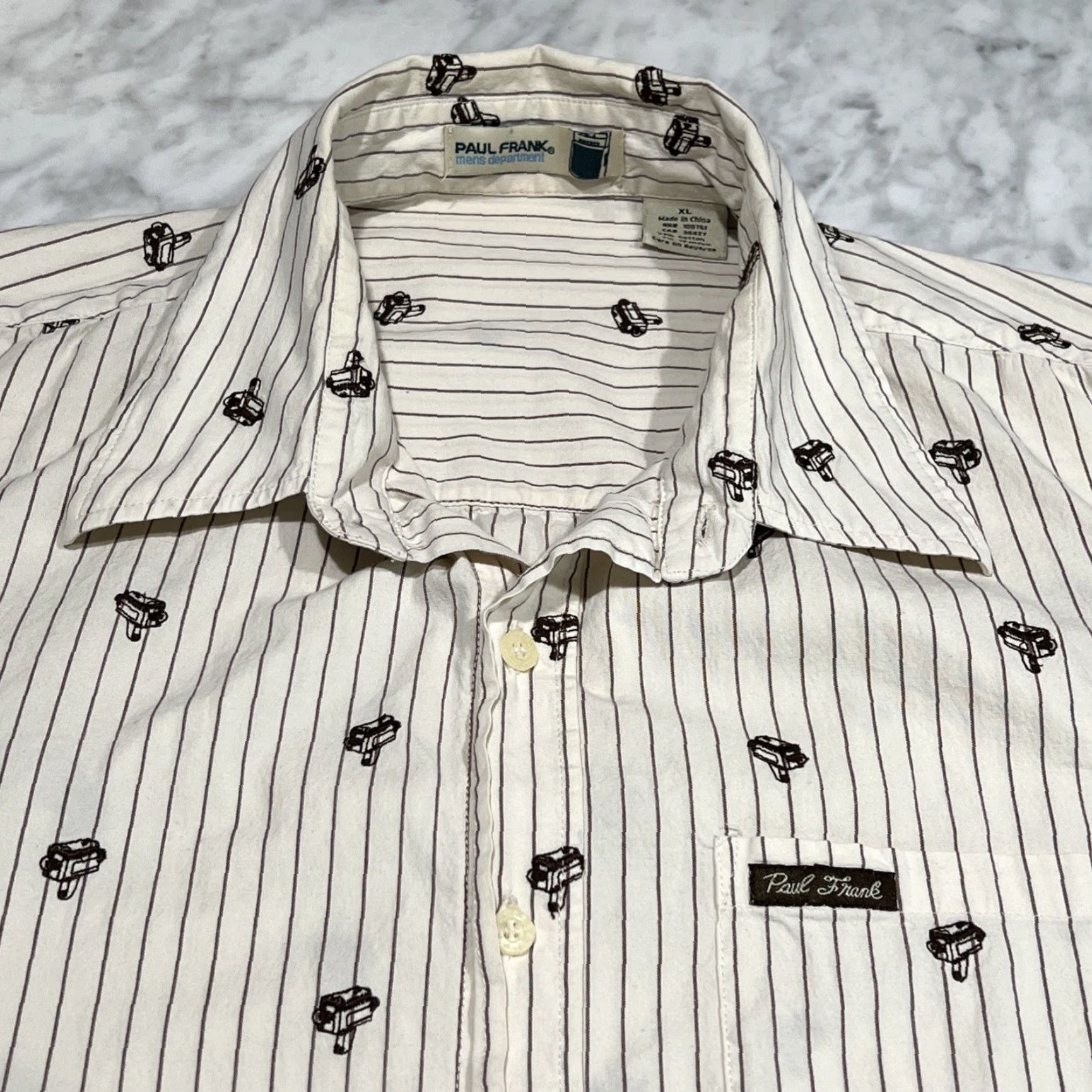 Paul Frank VINTAGE Paul Frank Polo Camp Shirt Men XL Embroidered Movie Cameras Allover Stripes Size US XL / EU 56 / 4 - 3 Thumbnail