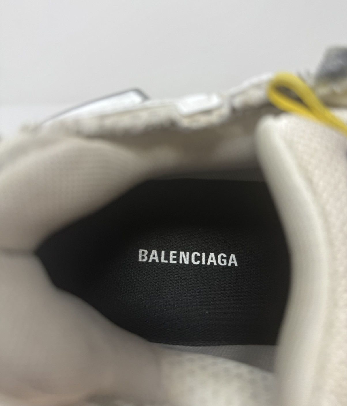 Balenciaga Balenciaga Runner Sneaker Multicolor Size US 8 / EU 41 - 8 Thumbnail