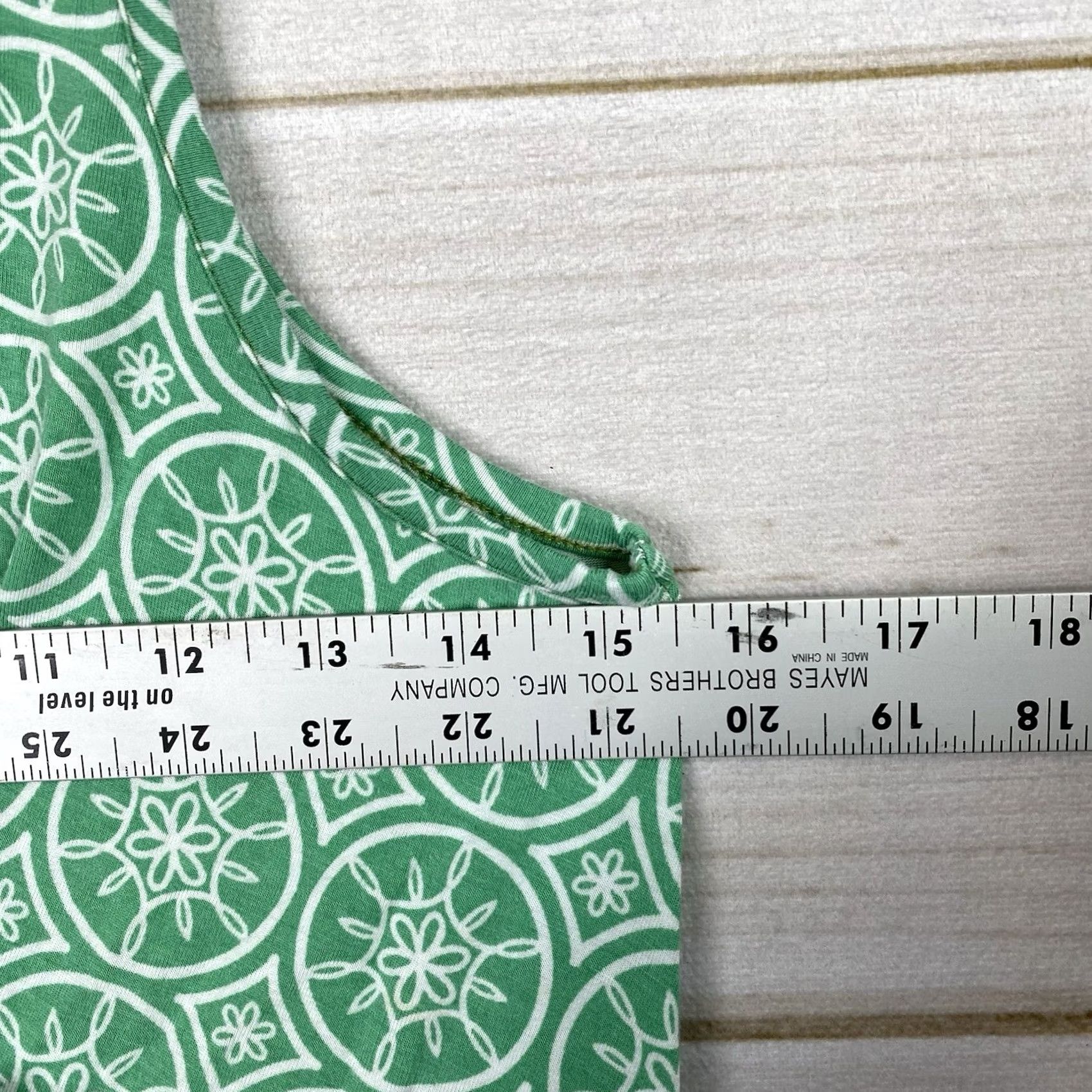 Vintage Womens Matilda Jane Tank Top S Green Sleeveless Tunic Scoop Neck Casual Bohemian Knit Spandex Viscose Stretch Shirt Girls Womens Size S / US 4 / IT 40 - 6 Thumbnail