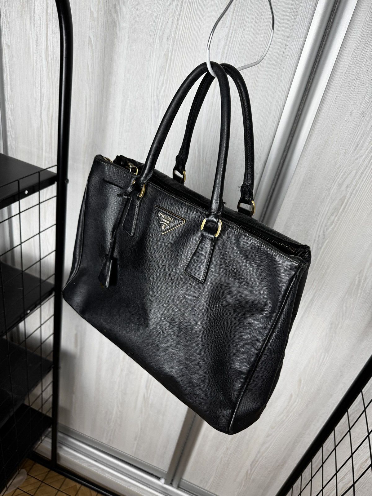 Prada Prada Black Saffiano Lux Leather Large Gardener's Tote Bag Size ONE SIZE - 6 Thumbnail