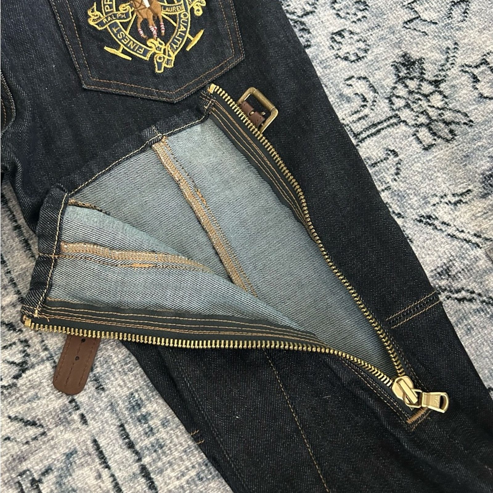 Polo Ralph Lauren Ralph Lauren dark denim with leather & zippers at ankle 28 Size 28" / US 6 / IT 42 - 12 Thumbnail