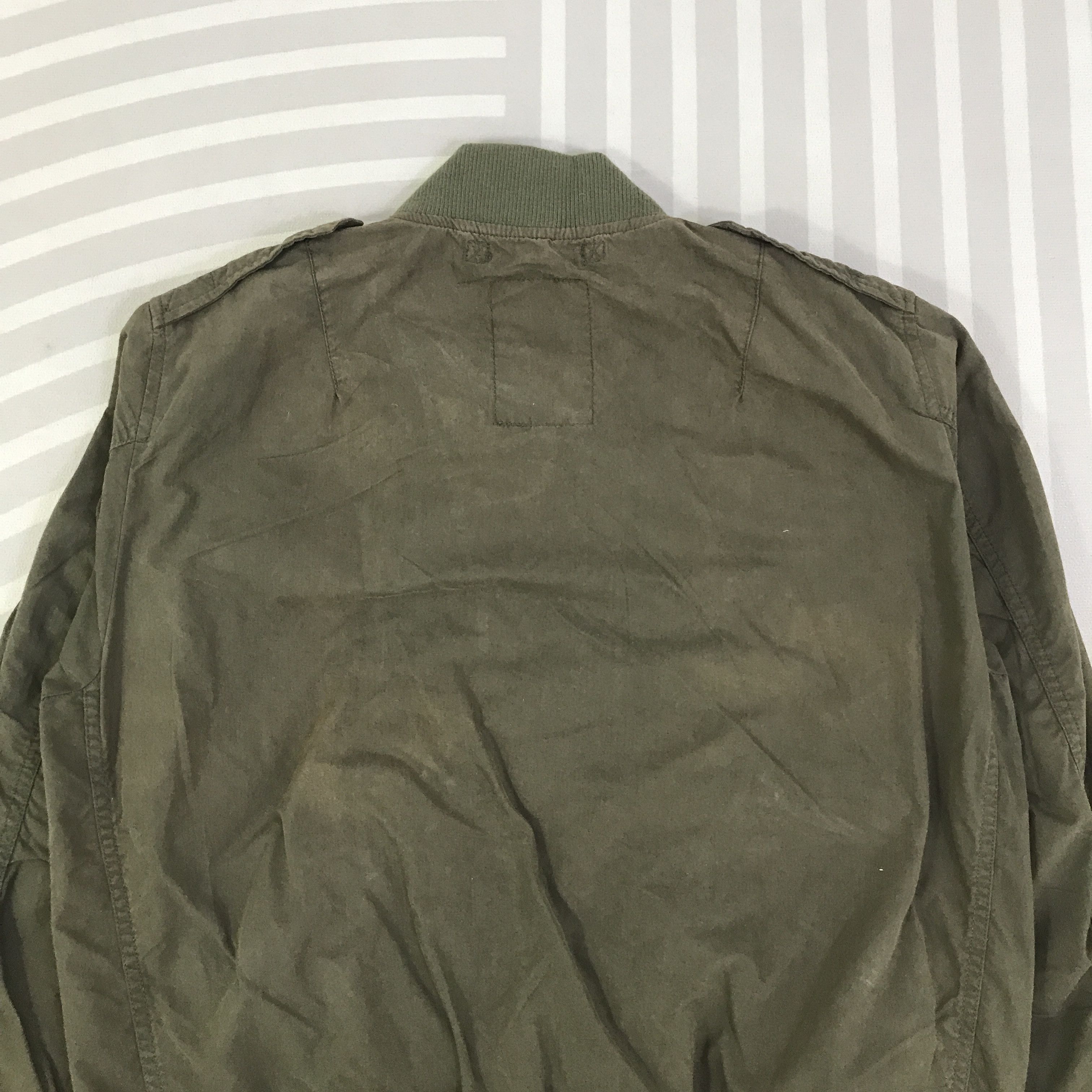 Avirex Vintage Avirex Army Faded Jacket Bomber K126B4 Size US M / EU 48-50 / 2 - 4 Thumbnail