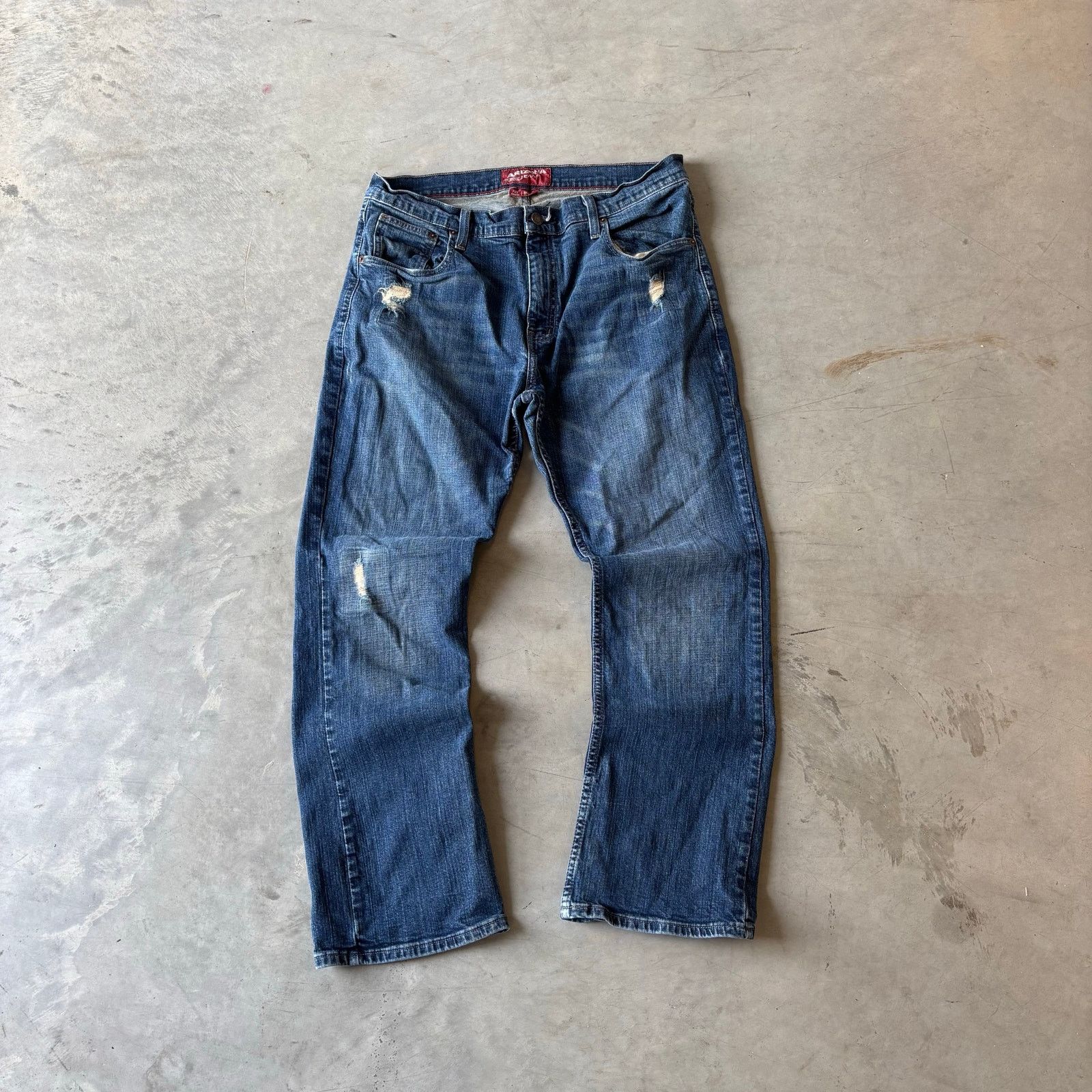Vintage vintage darkwashed faded distressed bootcut jeans Size US 36 / EU 52 - 1 Thumbnail