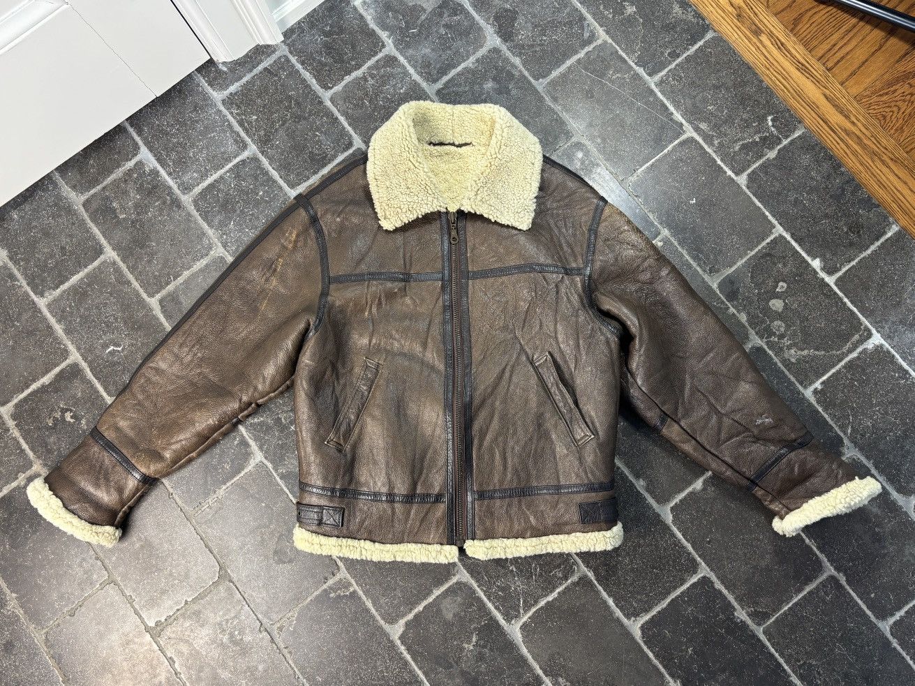 Leather Y2K Shearling Jacket Vintage Bomber Jacket Sheepskin Leather Size US M / EU 48-50 / 2 - 14 Thumbnail