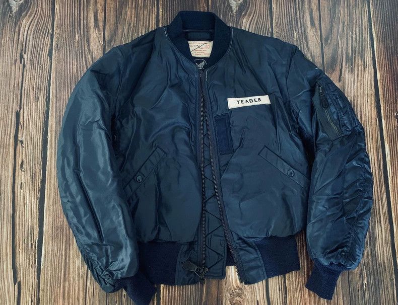 The Real McCoy's The REAL McCOY'S ma1 Air Force Jacket Size US L / EU 52-54 / 3 - 1 Thumbnail