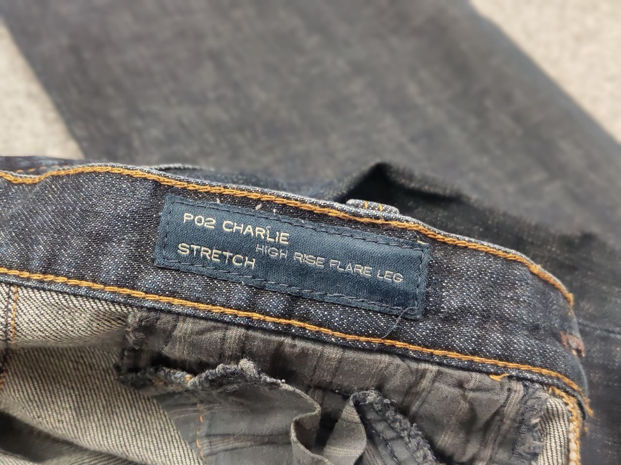 Marc Jacobs Marc Jacobs Charlie P02 High Rise Flare Stretch Jeans Size 32" / US 10 / IT 46 - 17 Thumbnail
