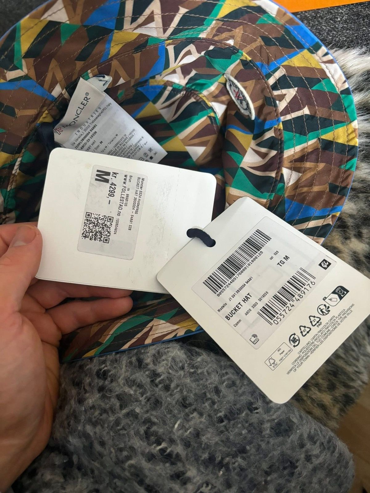Moncler Moncler bucket hat Size ONE SIZE - 5 Thumbnail