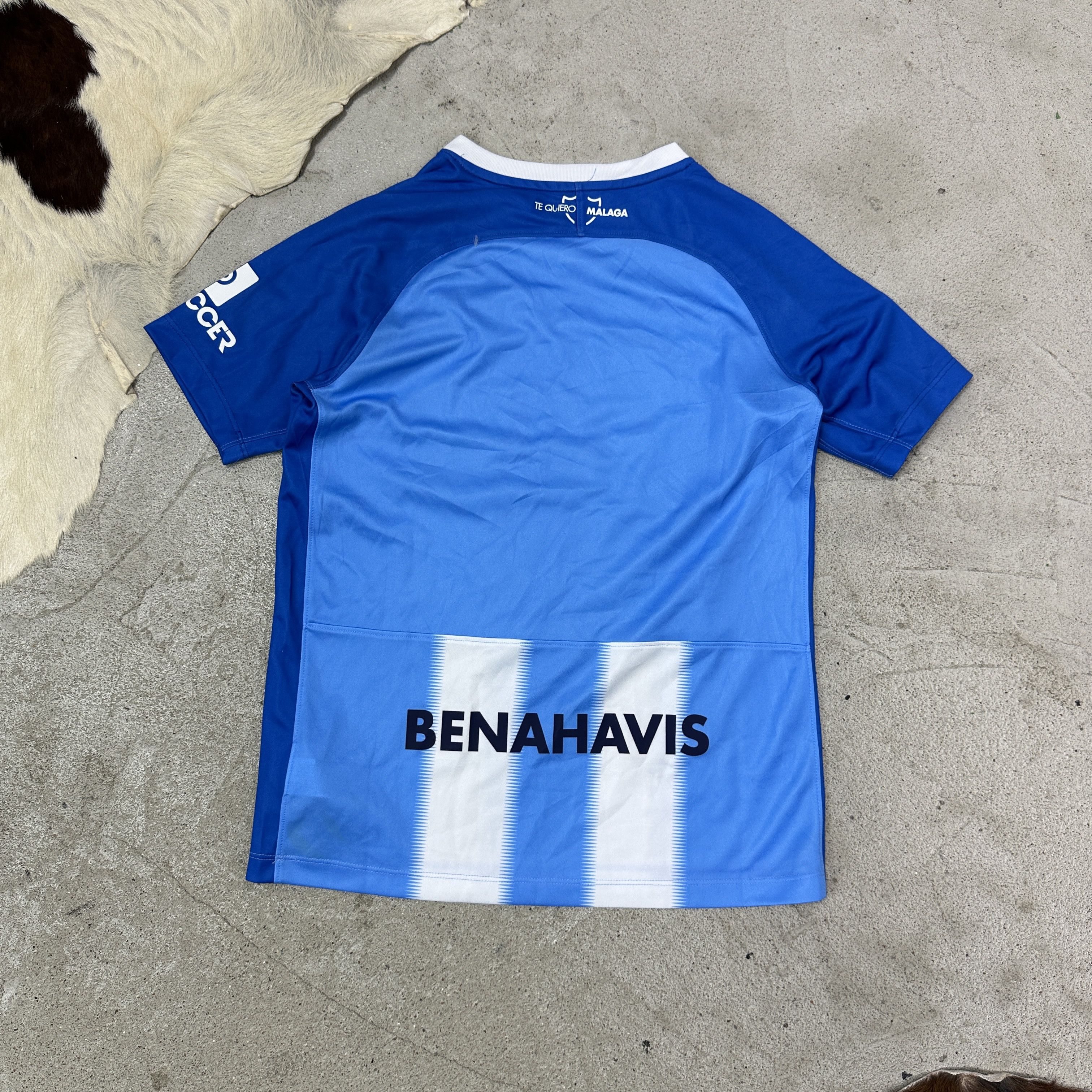 Nike Vintage Sporty Babytee Nike Malaga CF 18/19 Jersey Y2K Size US XS / EU 42 / 0 - 5 Thumbnail