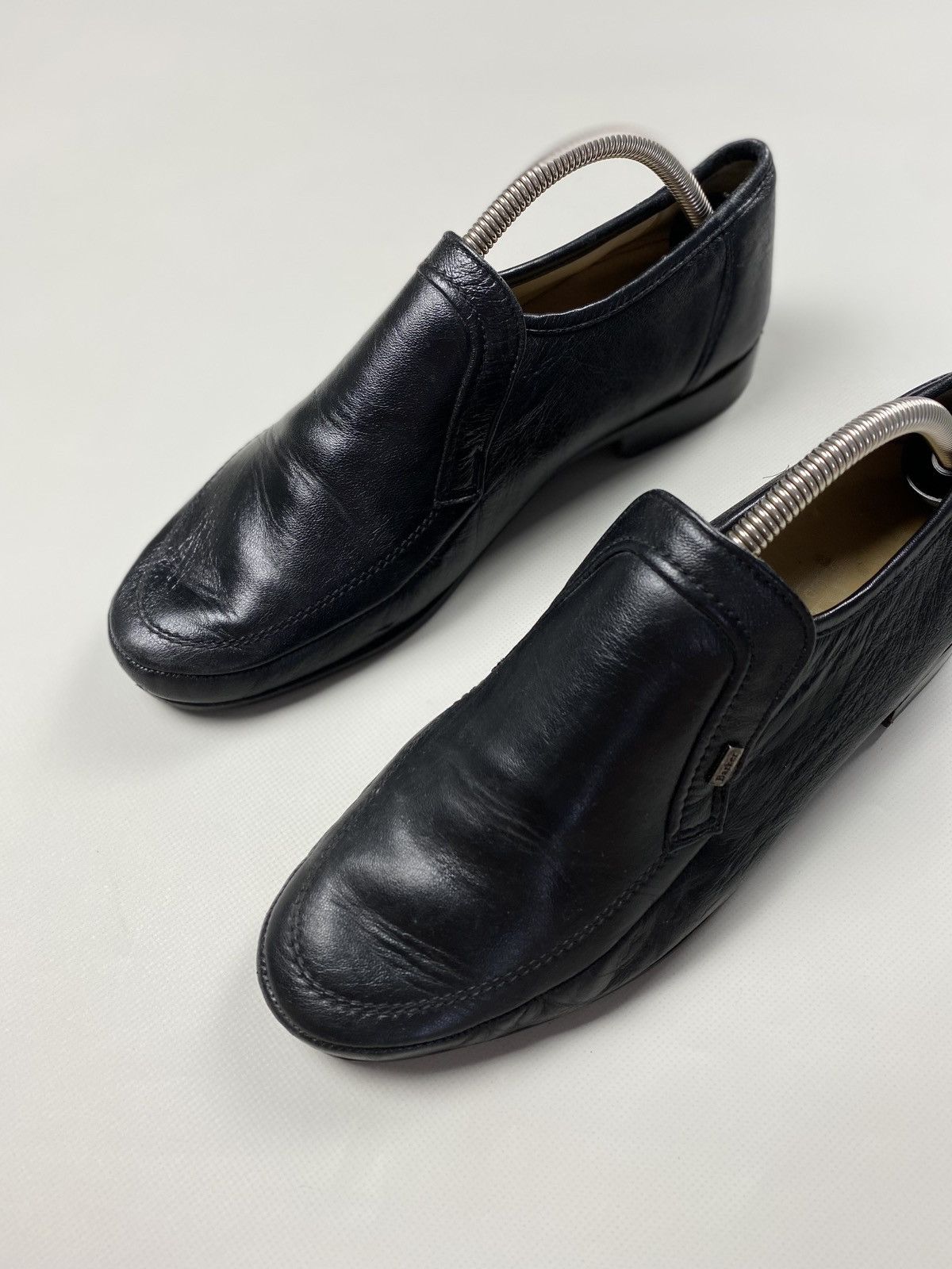 Barker Barker men’s leather loafer shoes size US 8.5 / UK 7.5 Size US 8.5 / EU 41-42 - 19 Thumbnail