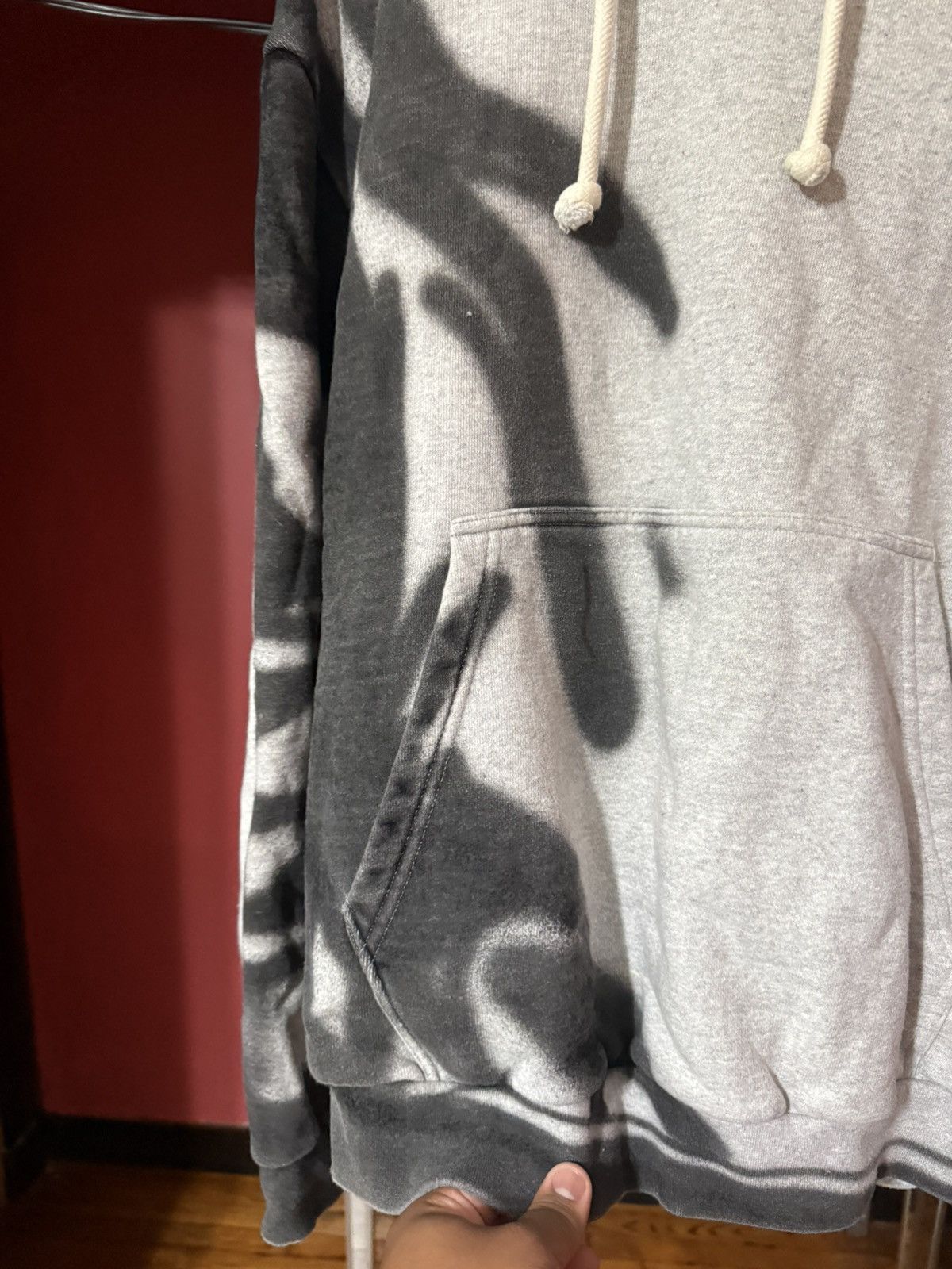 Maison Margiela Maison Margiela Hoodie Spray Paint Size Medium Size US M / EU 48-50 / 2 - 3 Thumbnail
